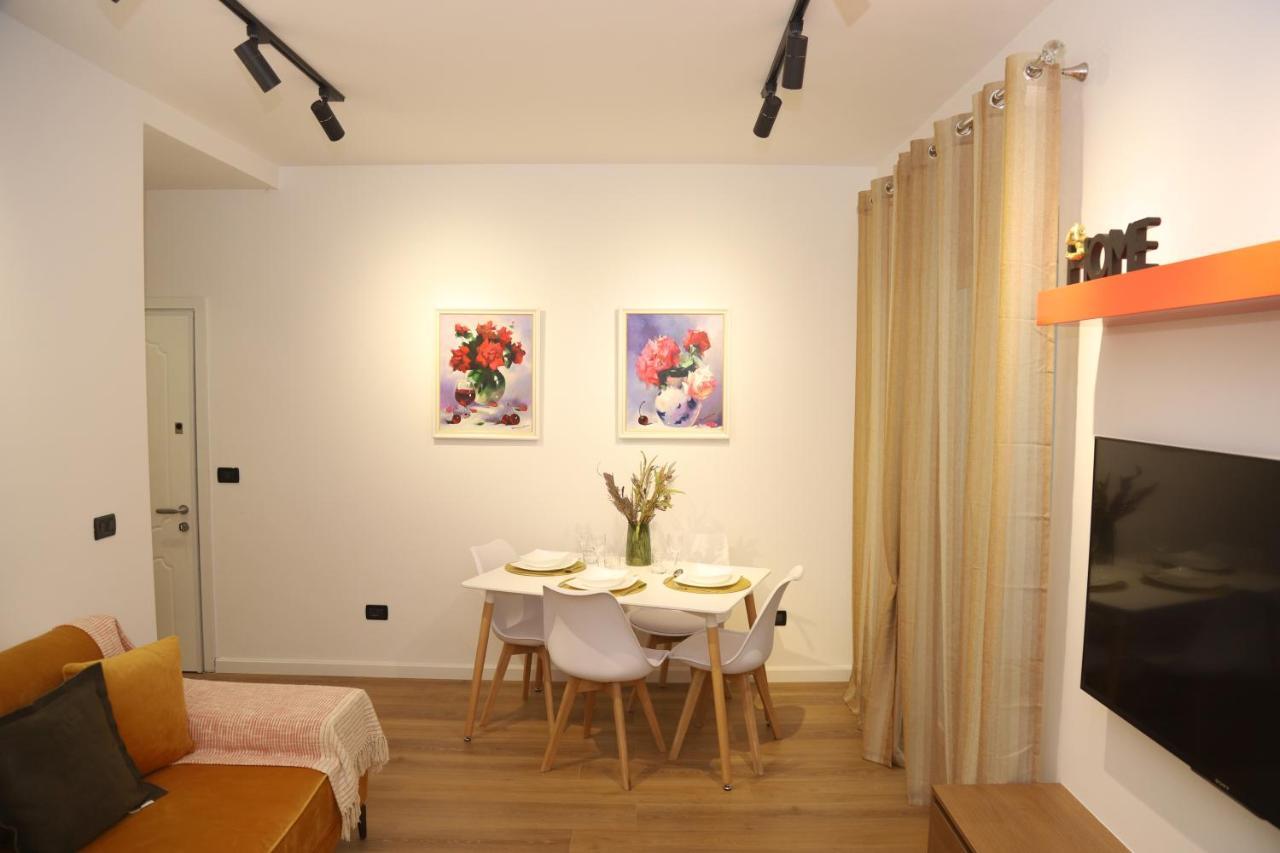 Mjolly Apartment Tirana Exterior photo