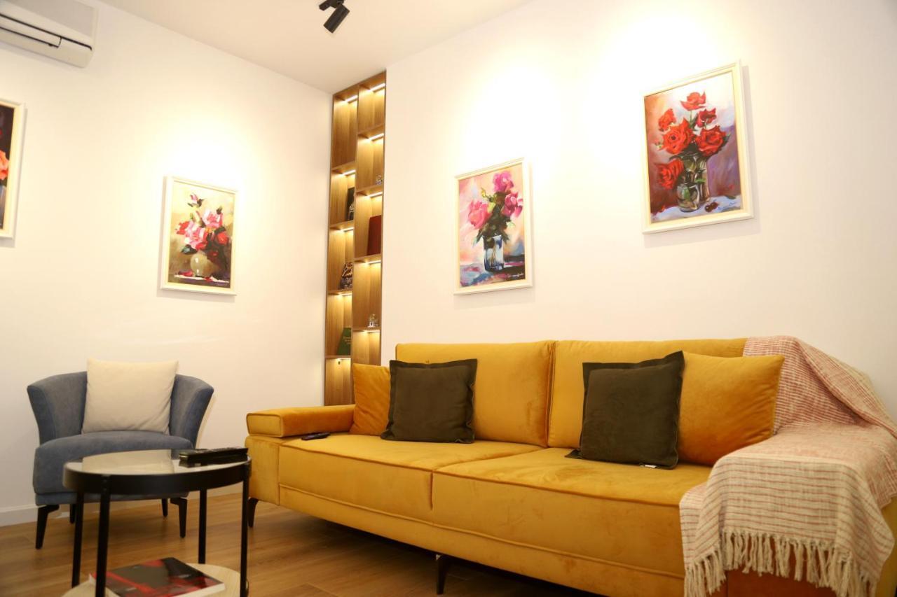 Mjolly Apartment Tirana Exterior photo